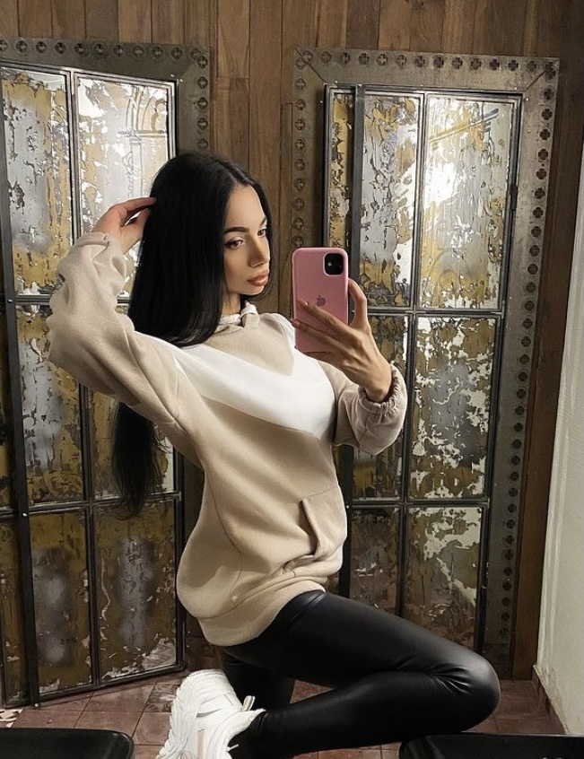 Индивидуалка 🎥 ЭННИ, доступна для личного знакомства от 5000 руб