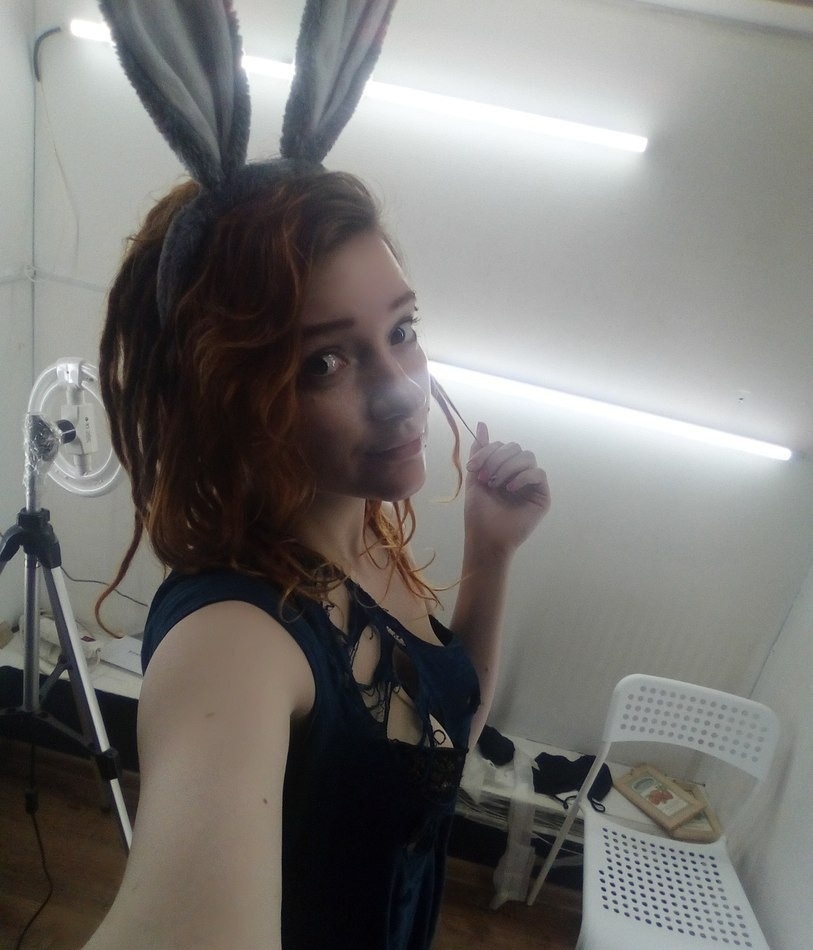 Оксана привлекальеная девушка из Азова цена от 3000 руб