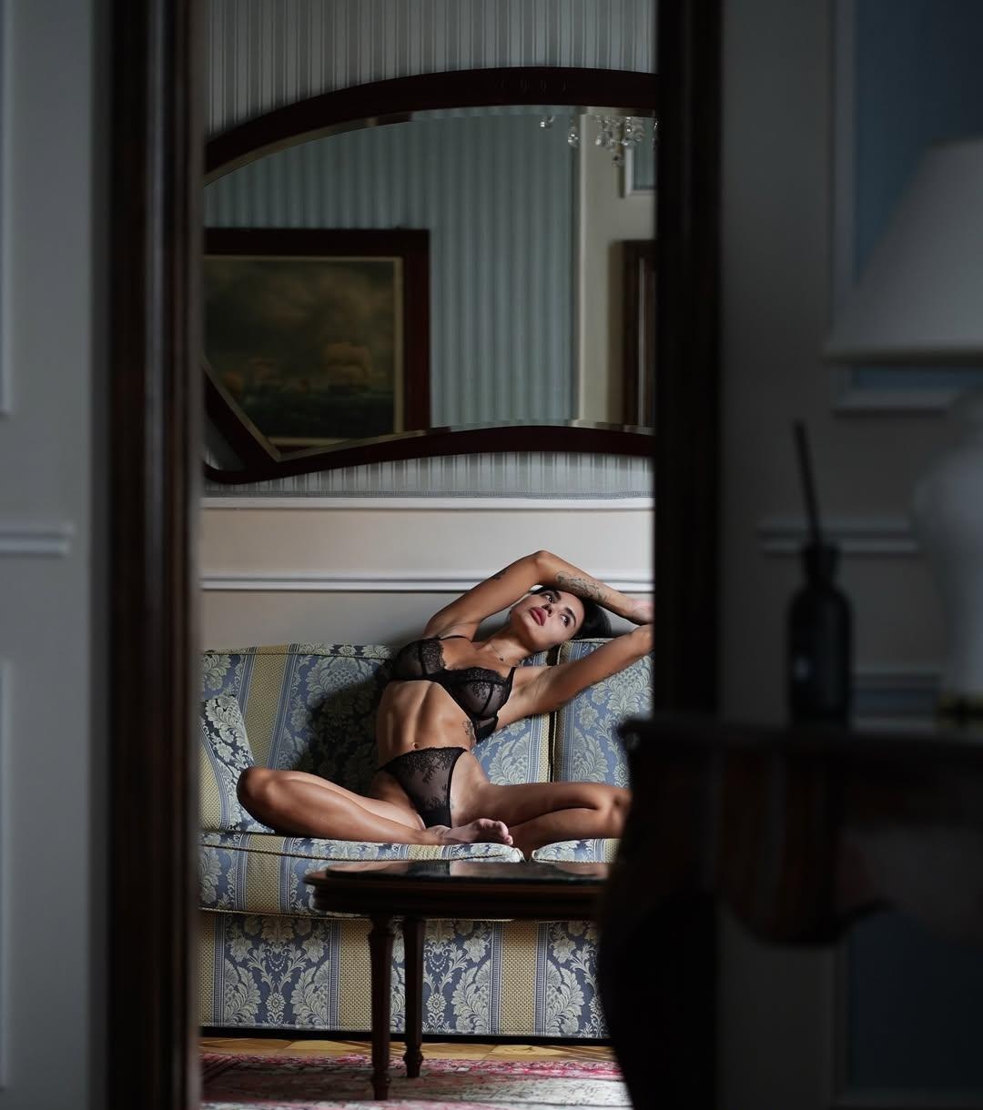 Лара привлекальеная девушка из Азова цена от 6000 руб