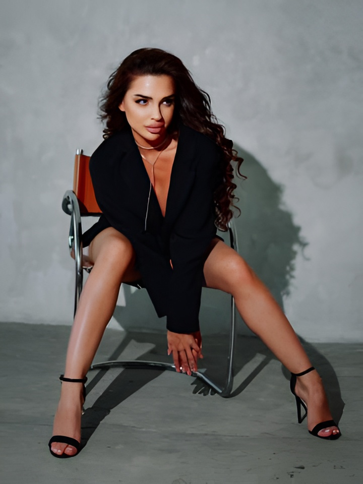 Индивидуалка Зита, доступна для личного знакомства от 2000 руб