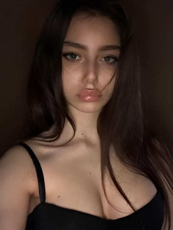 Фрида привлекательная девушка из Азова цена от 4000 руб