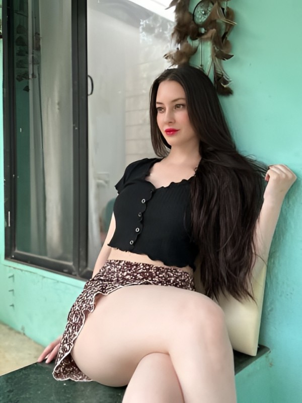 Веста привлекательная девушка из Азова цена от 1500 руб