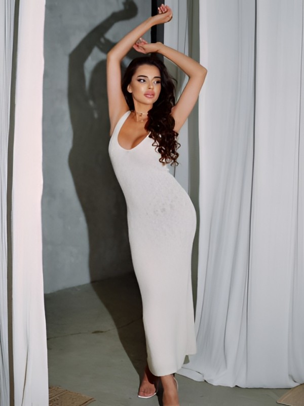 Зита привлекательная девушка из Азова цена от 2000 руб