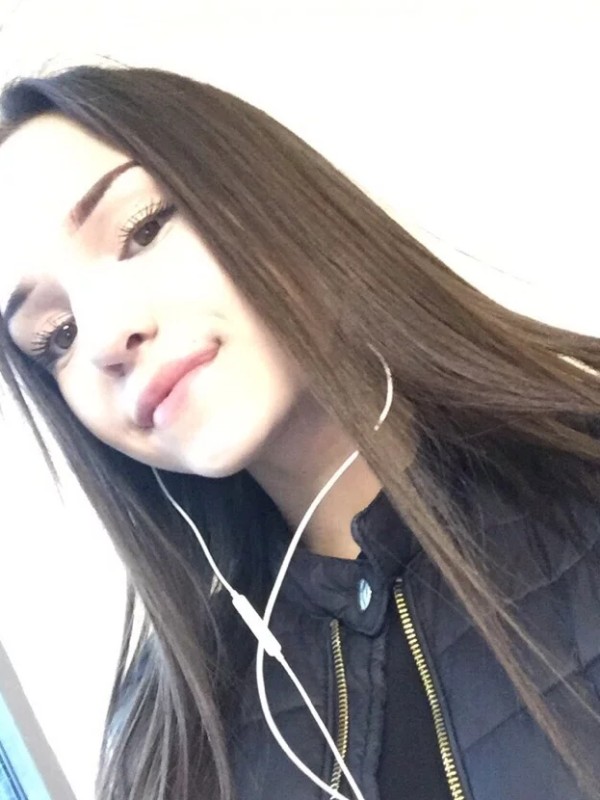 Светлана привлекательная девушка из Азова цена от 3000 руб